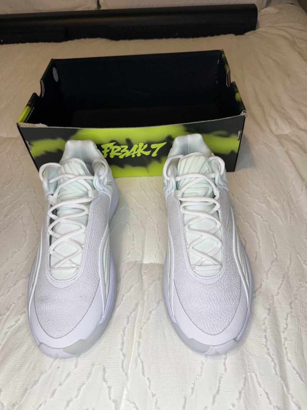 Nike Giannis Freak 7 Men's 9.5/Women's 11 Sneakers